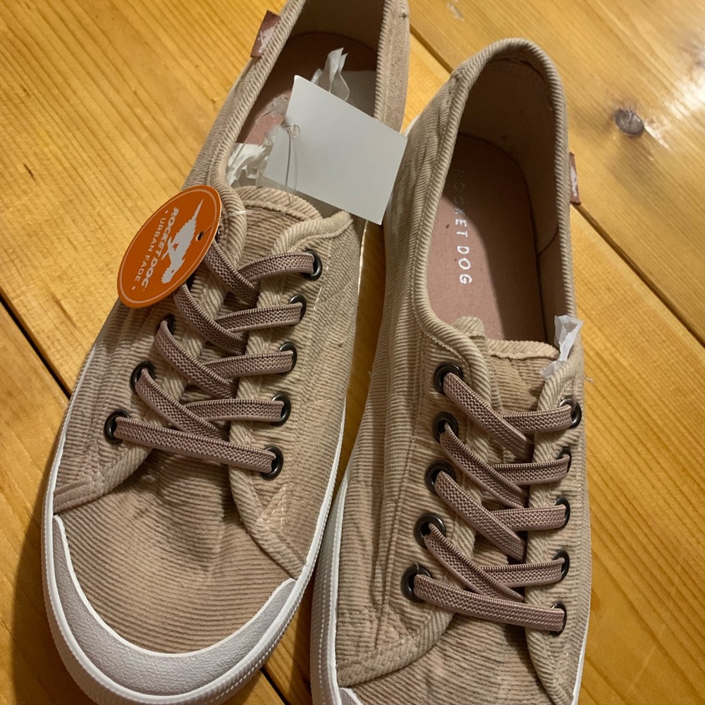 Rocket Dog shoes